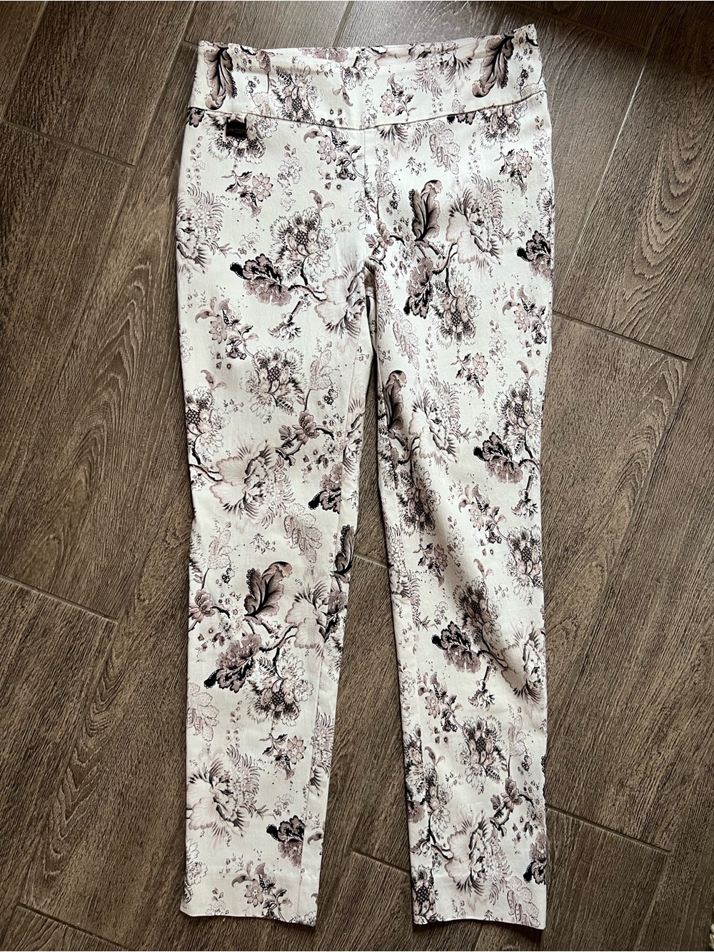 Lisette L Montréal Floral Print Slim Leg Pants Cream Taupe Botanical Stretch Fit